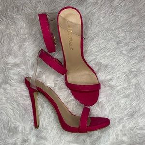 Shoe dazzle heels with clear strap